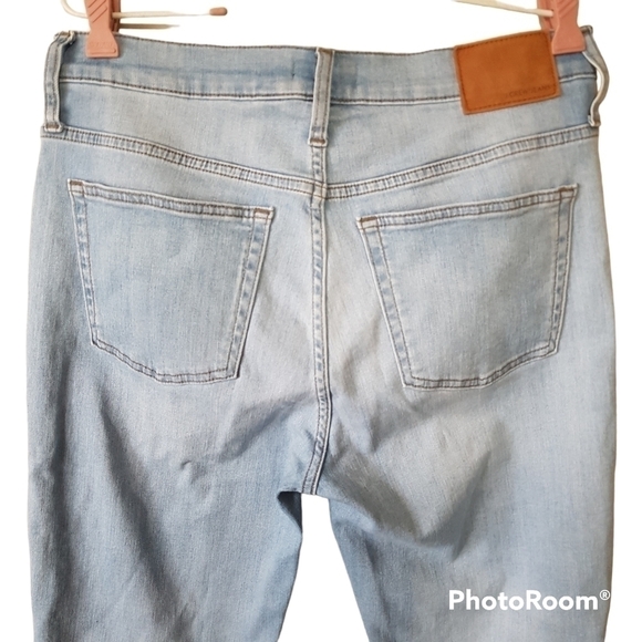 J Crew Vintage Straight released frayed hem distressed blue jeans. - Picture 4 of 15